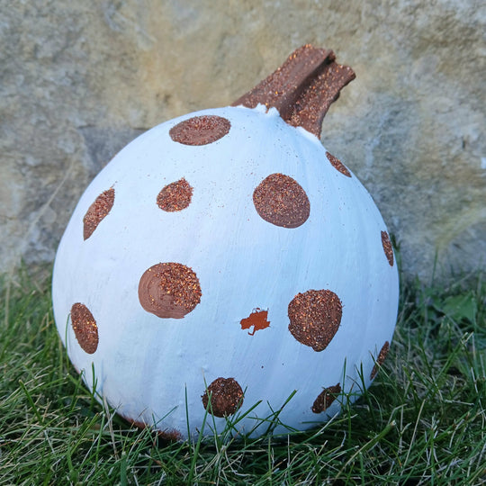kids adults pumpkin painting